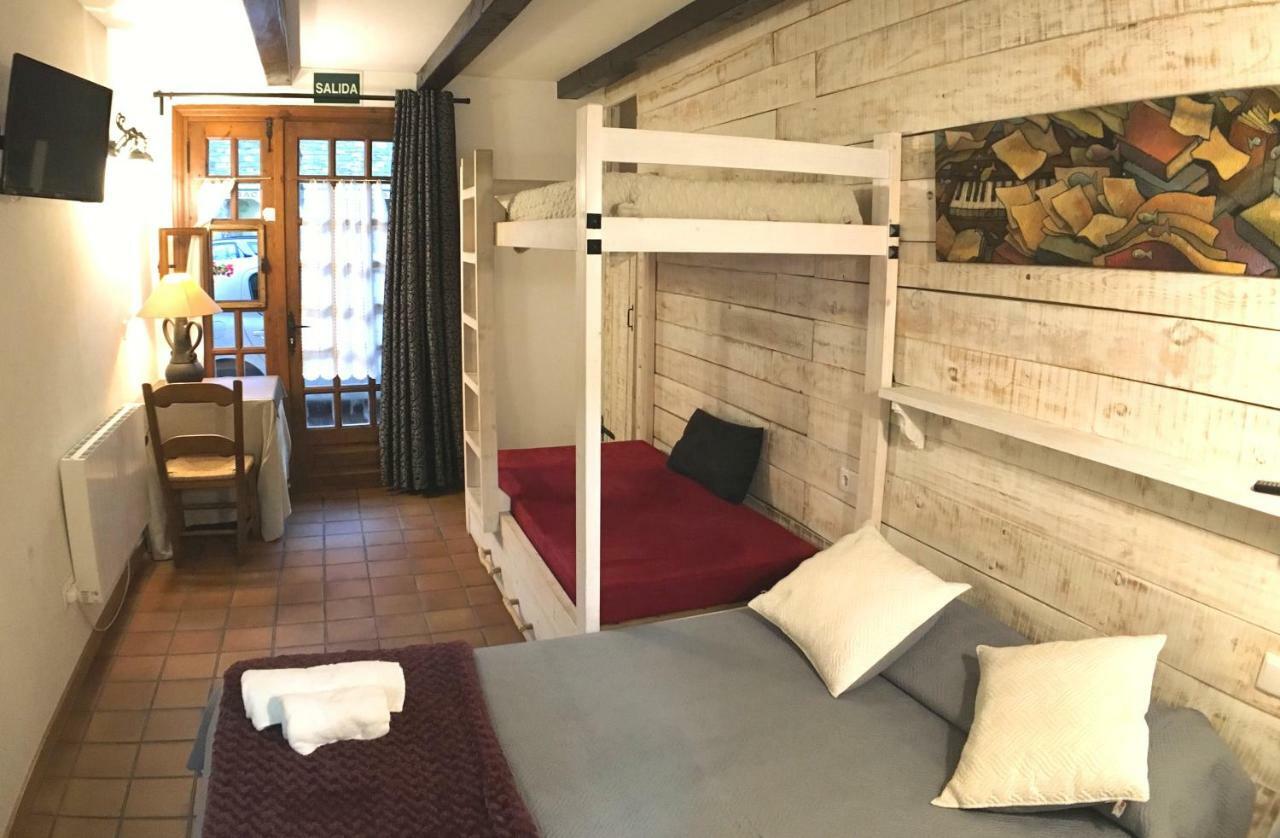 Boi Romanic Hostel *