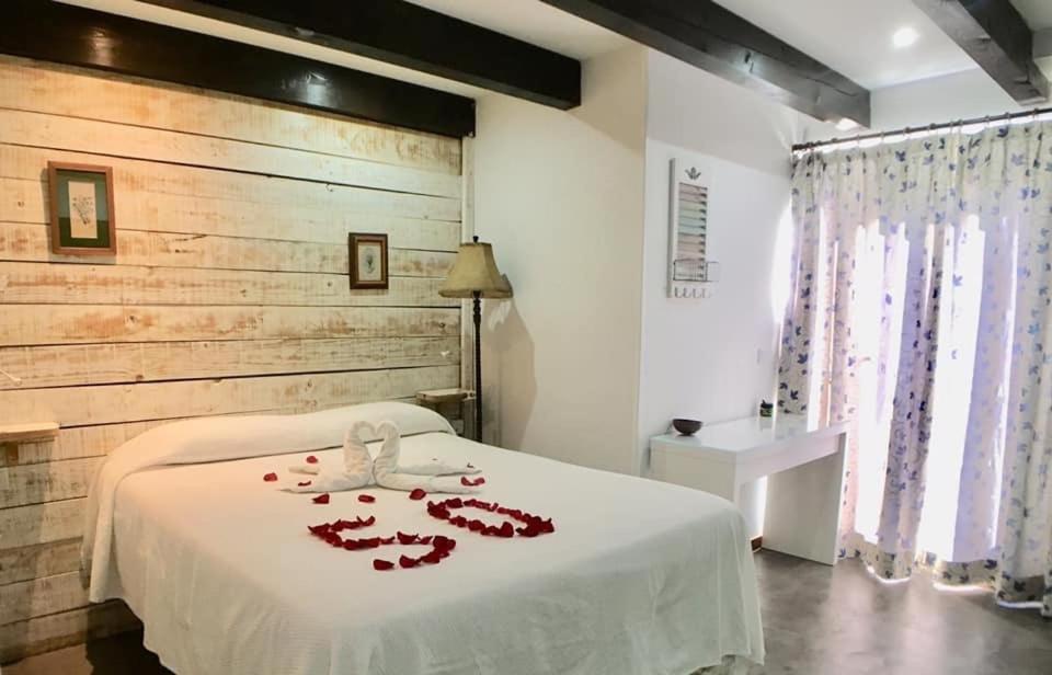 Boi Romanic Hostel